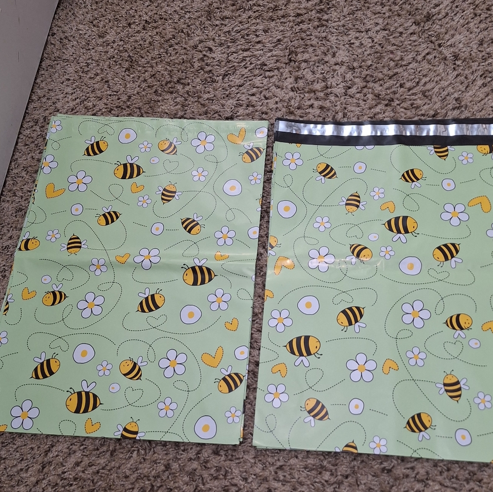 15ct. 14.5x19 Polymailers Bonus: Random Thank You Cards And Stickers - Picture 4 of 5